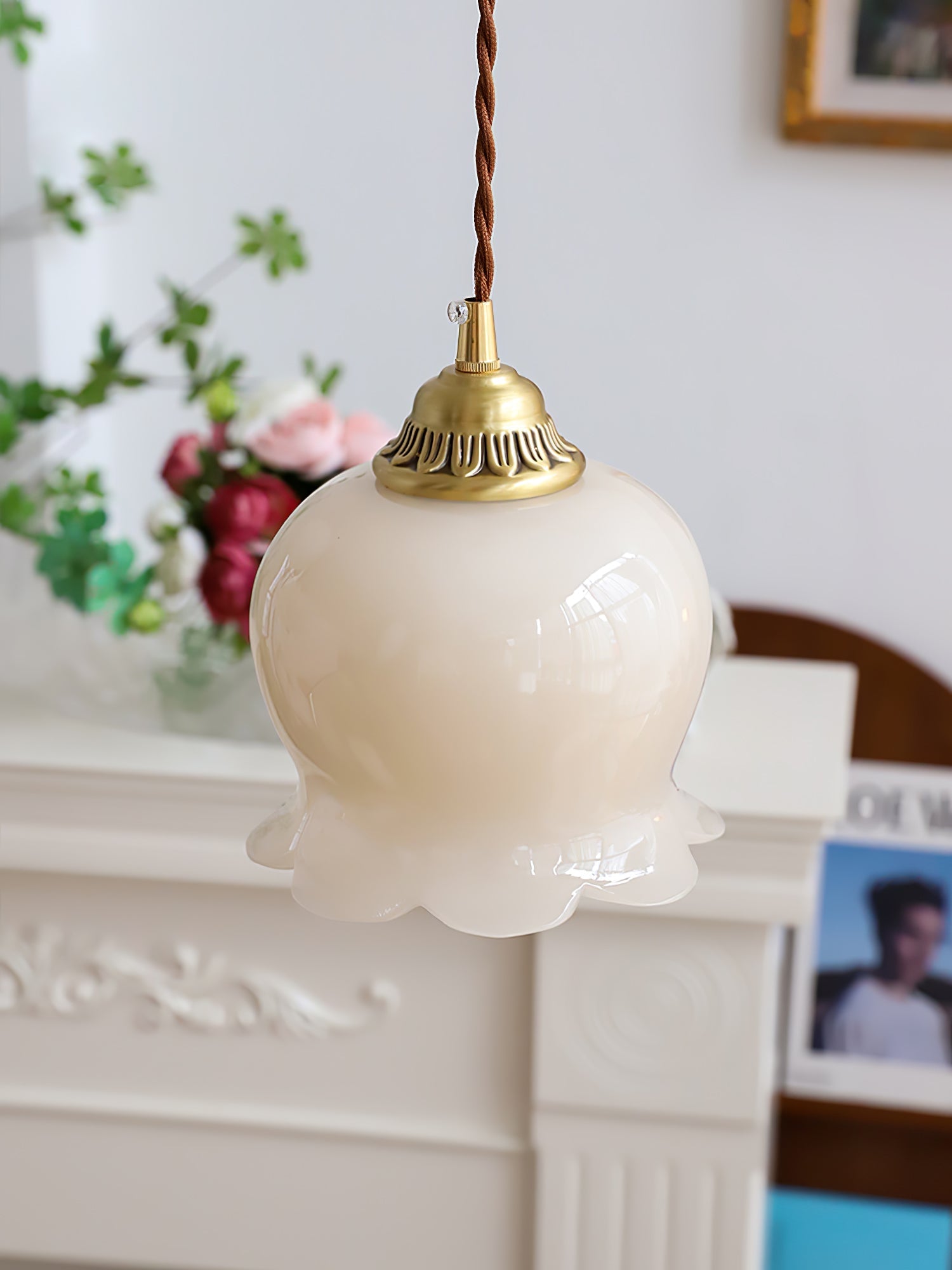 Hanglamp Vintage met Bloemvormige Glazen Kap en Messing Fitting