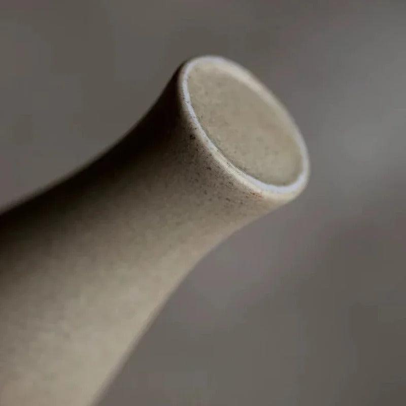 Keramische Siervaas met Ombre Glazuur en Slanke Vorm