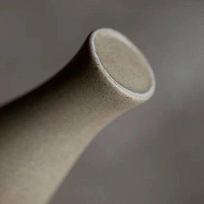 Keramische Siervaas met Ombre Glazuur en Slanke Vorm