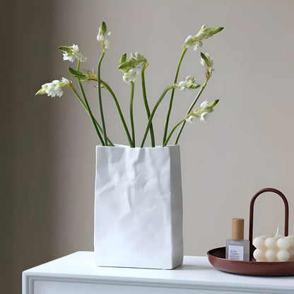 Keramische Vaas met Verfrommeld Papierzak Design voor Bloemen en Droogbloemen