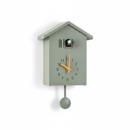 Koekoeksklok met Slinger Huisvorm Modernist Design