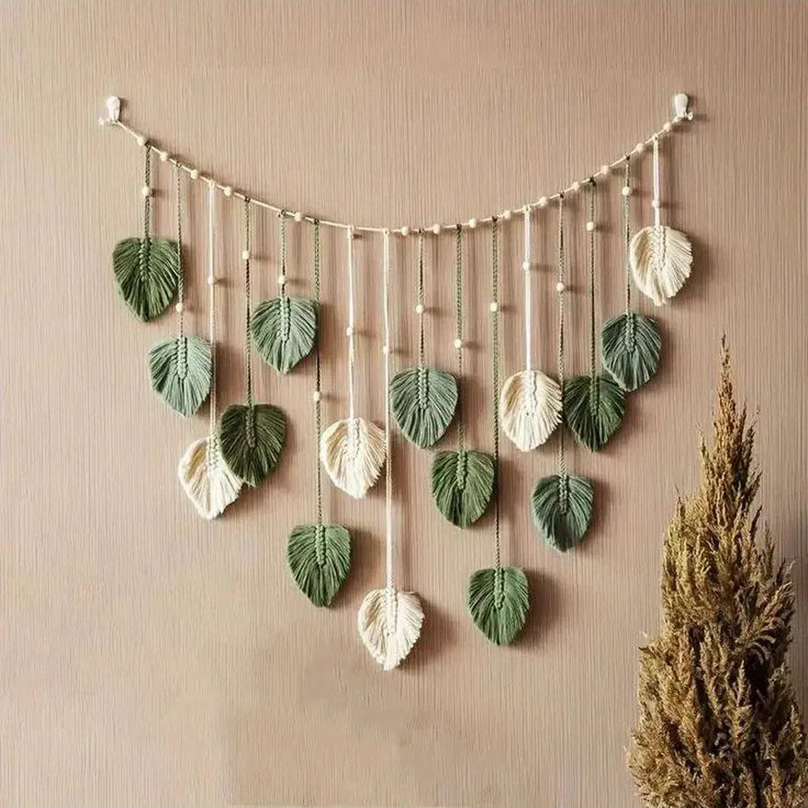Macramé Wanddecoratie met Bladvormige Hangers en Houten Kralen