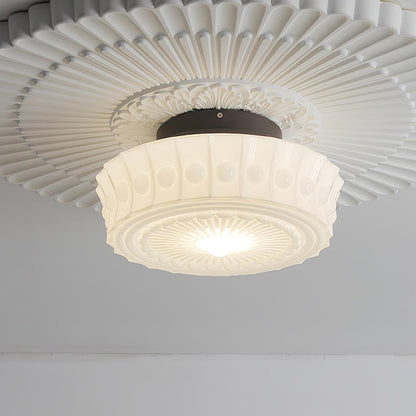 Plafondlamp Art Deco met Gegraveerde Glazen Kap en Ronde Vorm