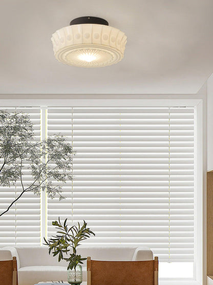 Plafondlamp Art Deco met Gegraveerde Glazen Kap en Ronde Vorm