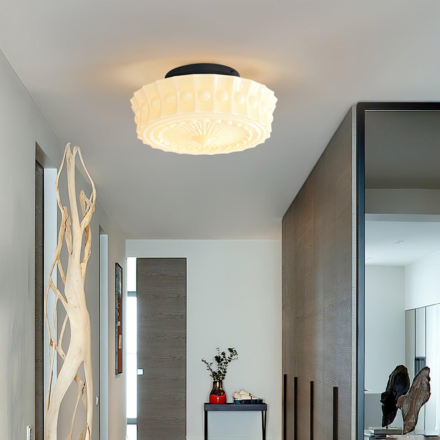 Plafondlamp Art Deco met Gegraveerde Glazen Kap en Ronde Vorm