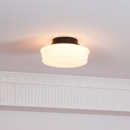 Plafondlamp Art Deco met Gegraveerde Glazen Kap en Ronde Vorm