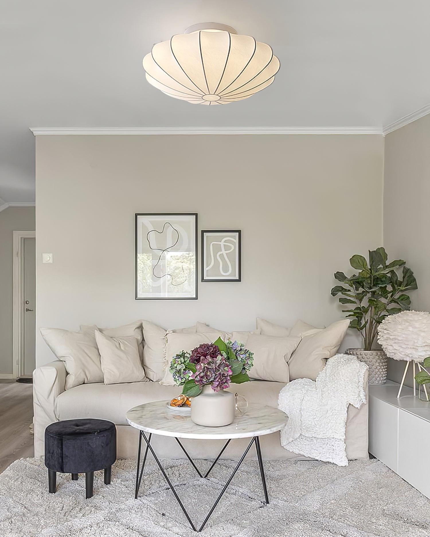 Plafondlamp Bohemian met Bloemvormige Stalen Draadkap en Stoffen Bekleding