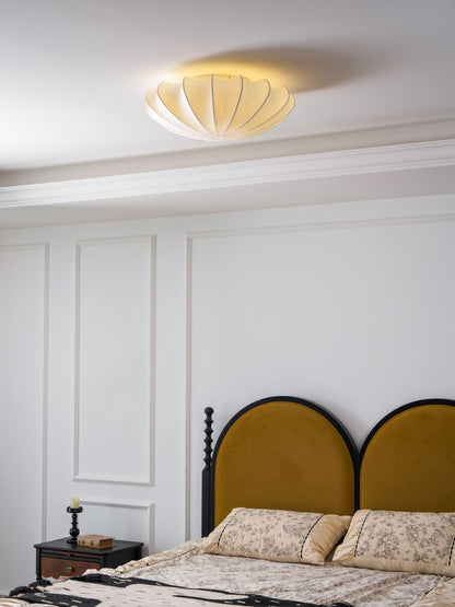 Plafondlamp Bohemian met Bloemvormige Stalen Draadkap en Stoffen Bekleding