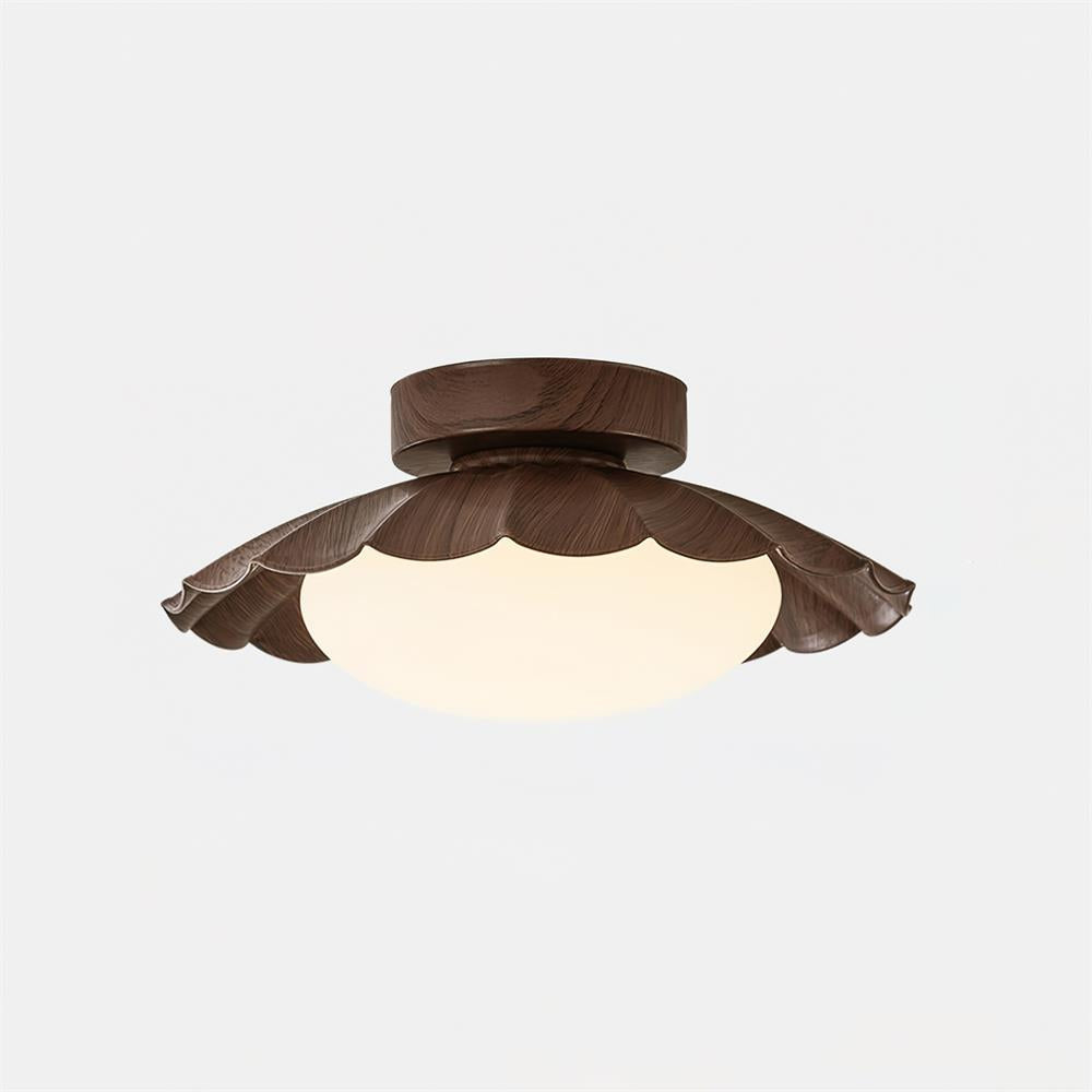 Plafondlamp Bohemian met Gegolfde Kap en Opaalwitte Bol