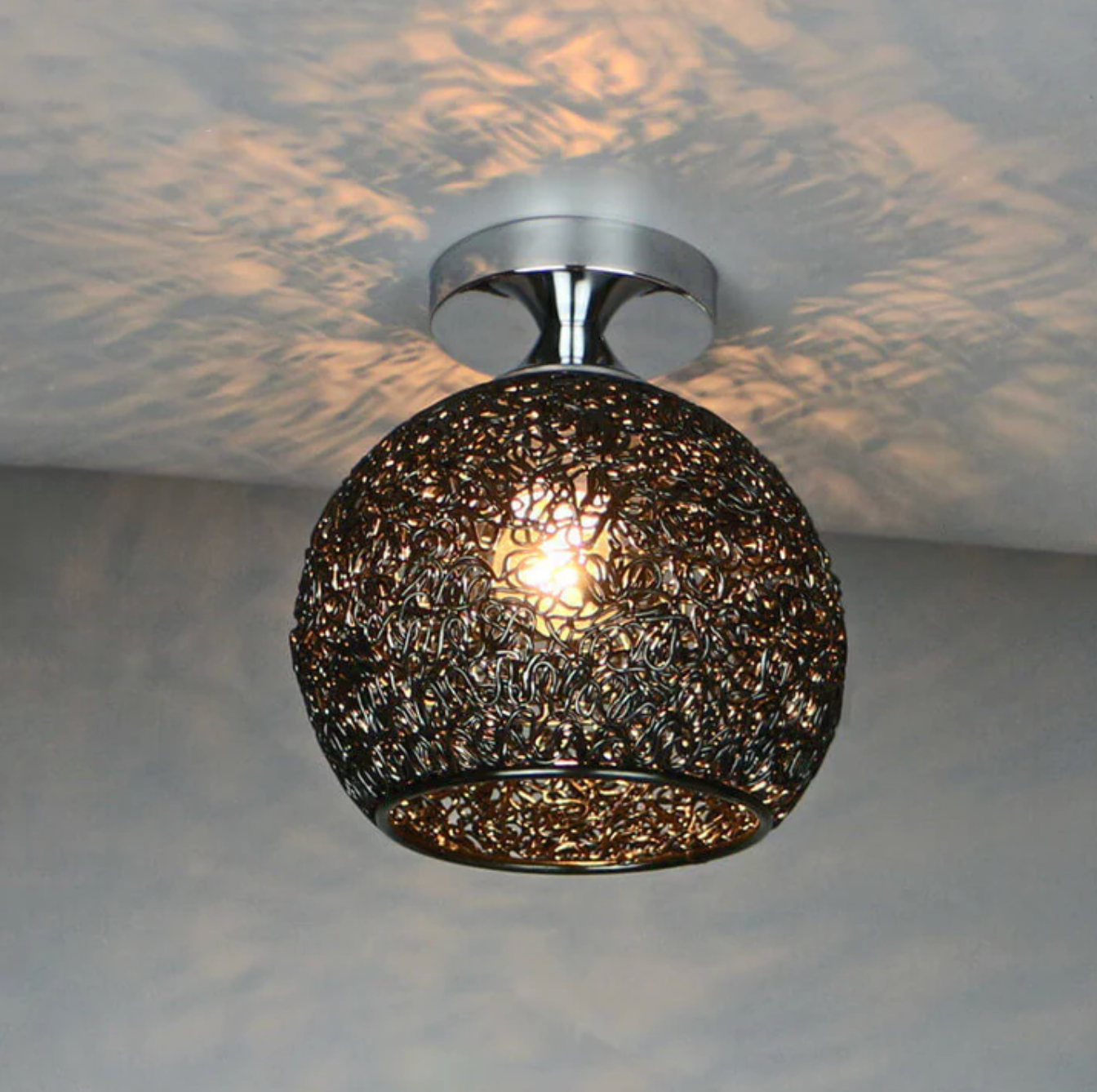 Plafondlamp Modern met Gevlochten Bol Kap en Semi-Inbouw Montage