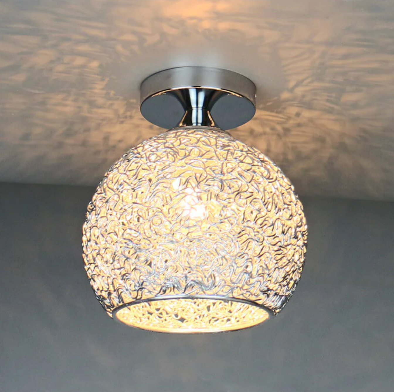 Plafondlamp Modern met Gevlochten Bol Kap en Semi-Inbouw Montage