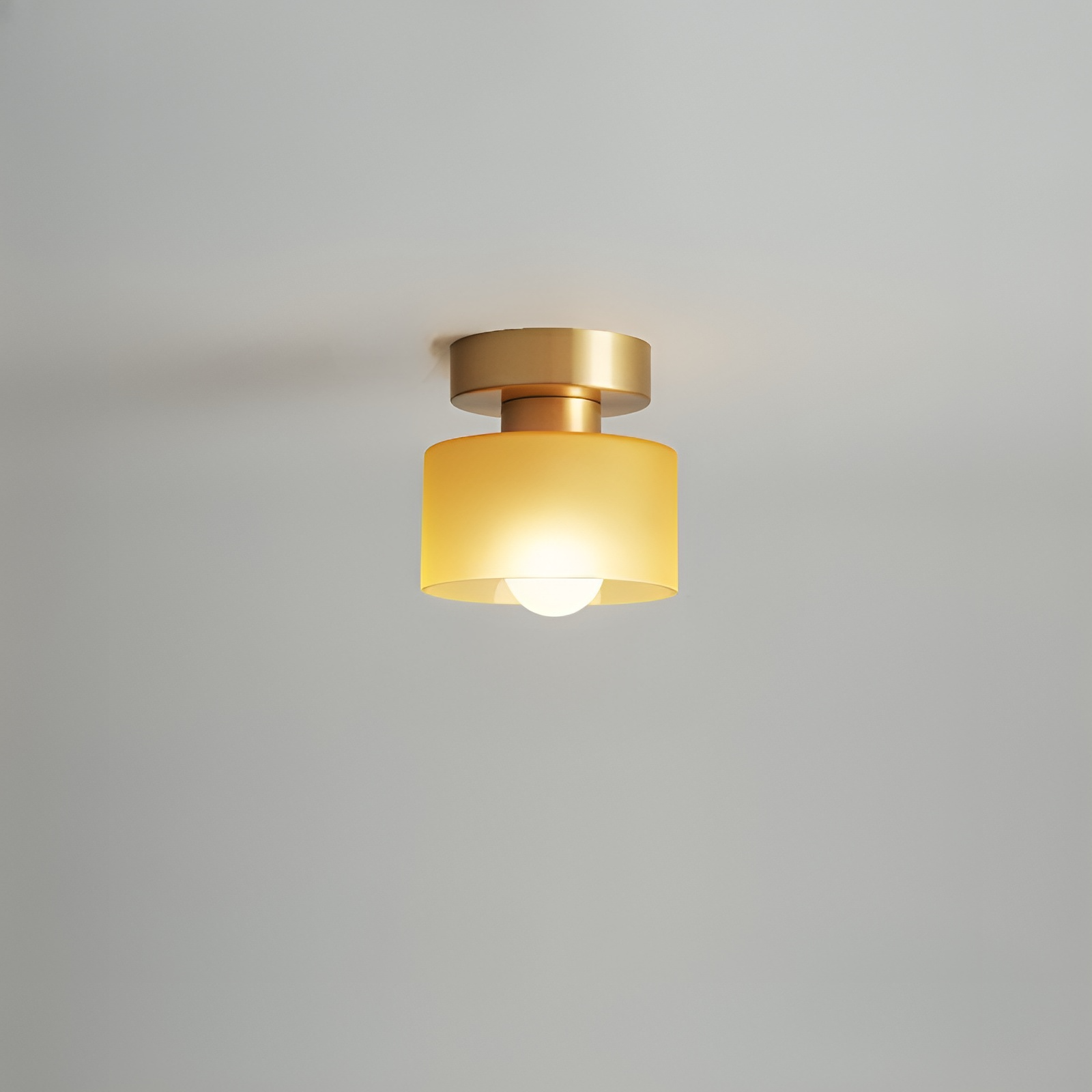 Plafondlamp Retro met Glazen Cilinderkap en Metalen Fitting