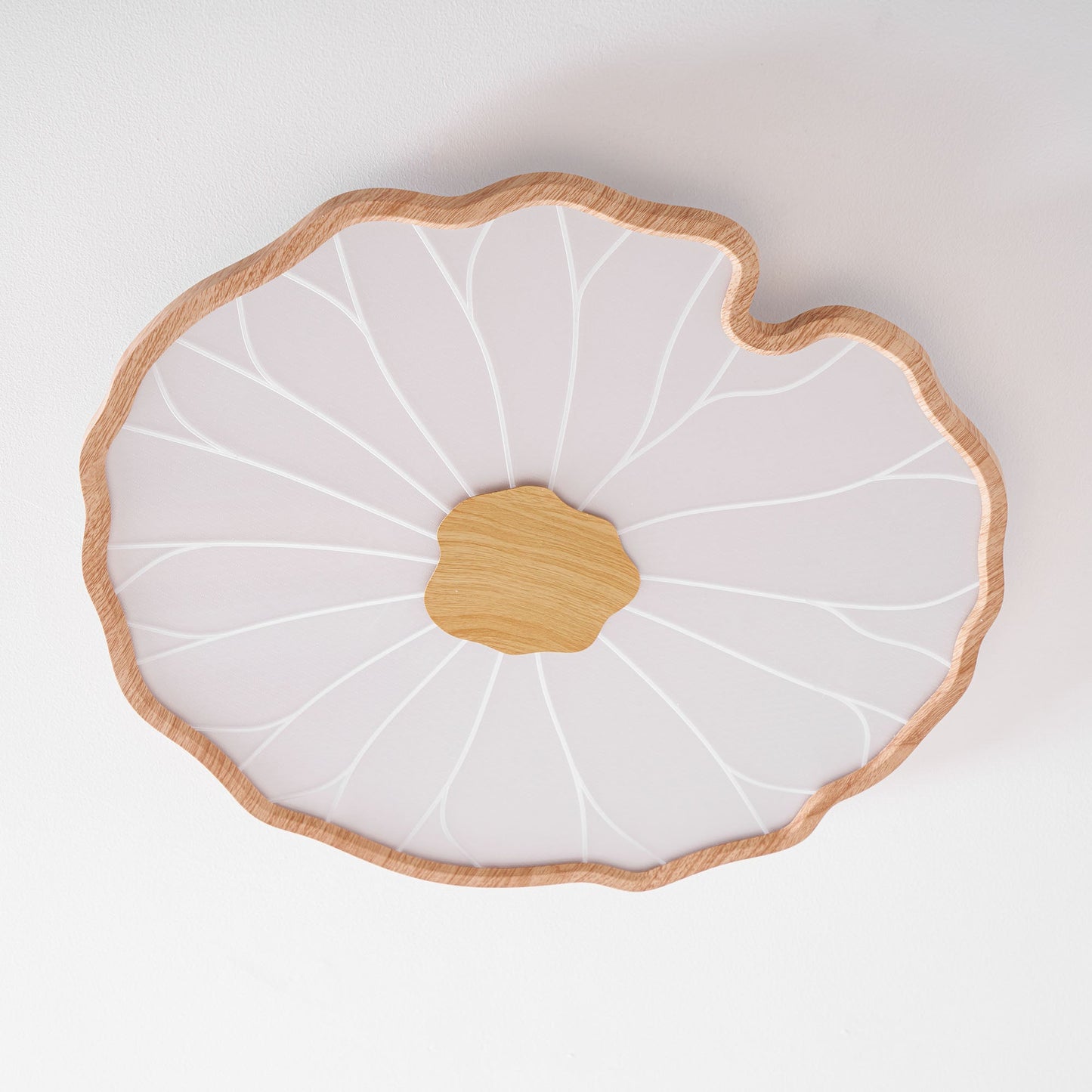 Plafondlamp Scandinavisch Lotusbladvorm met Geïntegreerde LED en Houtnerf Design