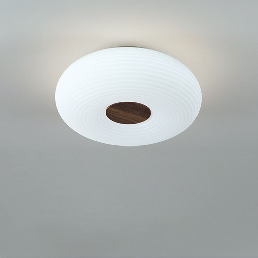 Plafondlamp Scandinavisch met Houtaccent en Ringpatroon
