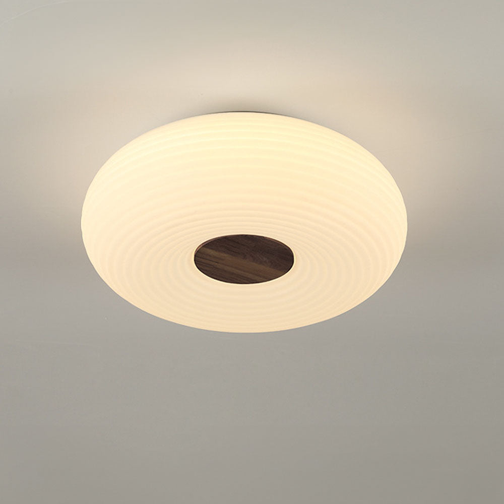 Plafondlamp Scandinavisch met Houtaccent en Ringpatroon