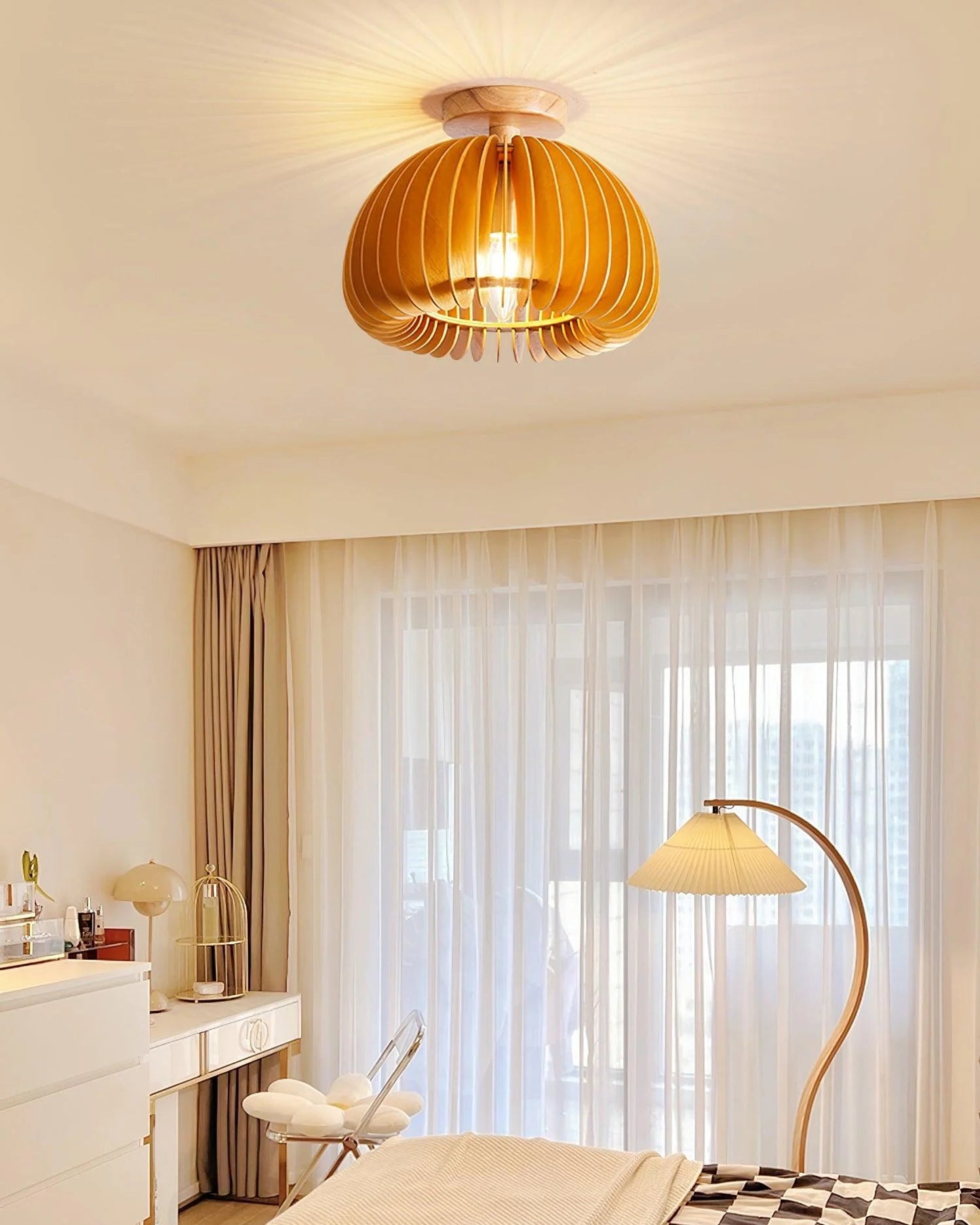 Plafondlamp Scandinavisch met Houten Lattenwerk en Koepelvorm