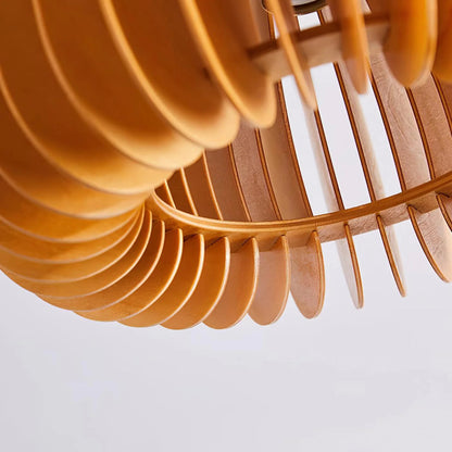 Plafondlamp Scandinavisch met Houten Lattenwerk en Koepelvorm
