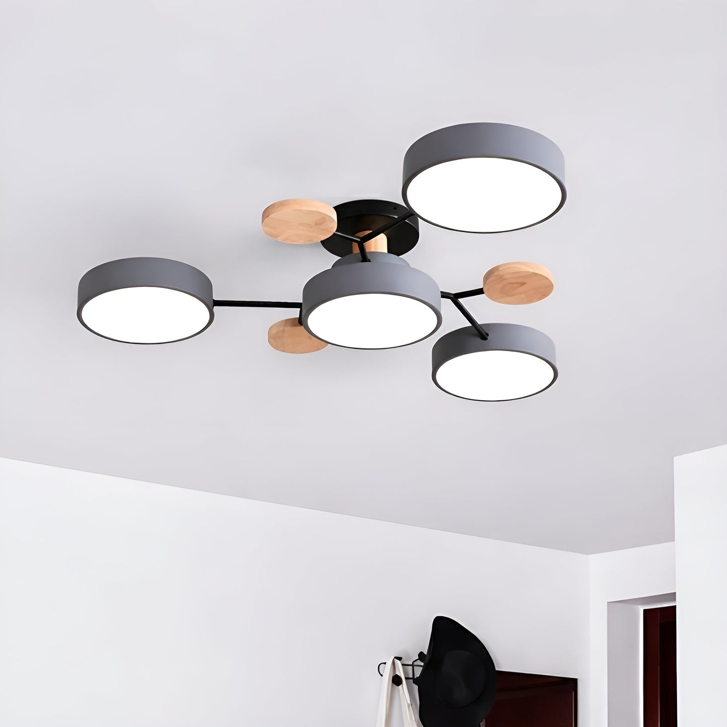 Plafondlamp Scandinavisch met Multi-Arm Design en Geïntegreerde LED