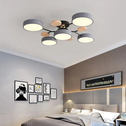 Plafondlamp Scandinavisch met Ronde LED Kappen en Houten Accenten