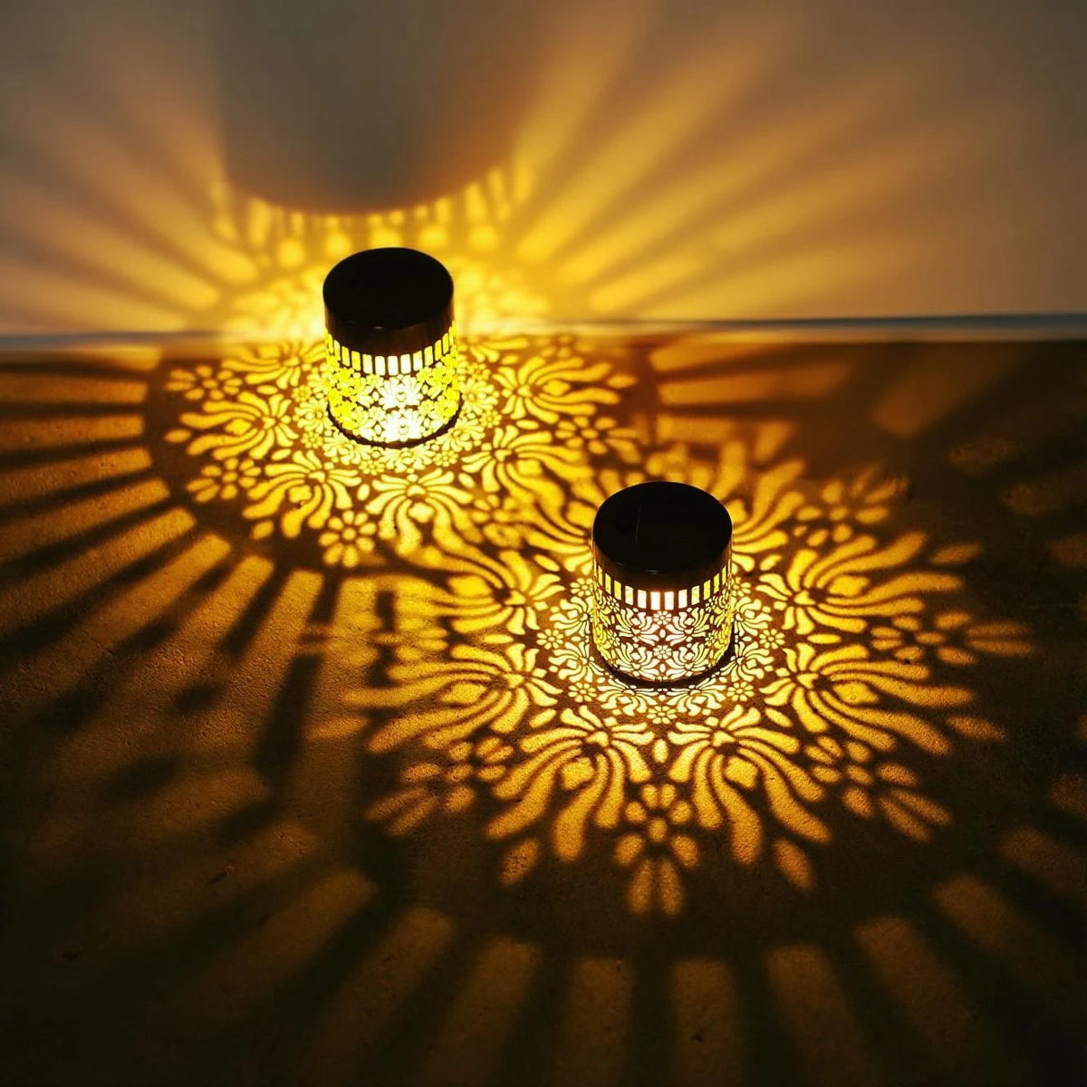 Solar Buitenlamp Bohemian met Bloemenmotief en Schaduweffect 2-pack