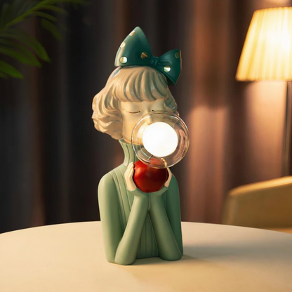 Tafellamp Meisjesfiguur met Glazen Bol Decoratief Nachtlampje