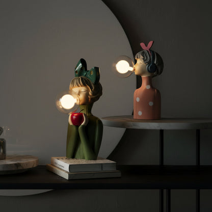 Tafellamp Meisjesfiguur met Glazen Bol Decoratief Nachtlampje