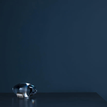 Tafellamp Minimalistisch met Ovale Kristallen Kap en Geïntegreerde LED