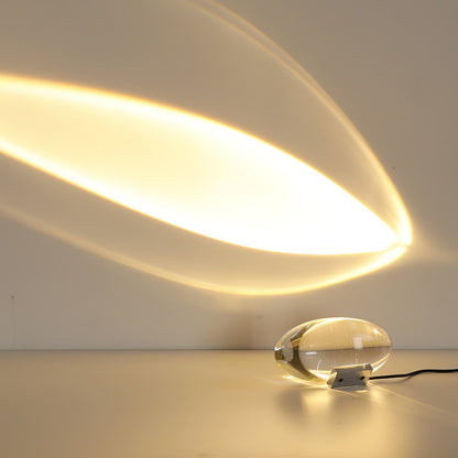 Tafellamp Minimalistisch met Ovale Kristallen Kap en Geïntegreerde LED