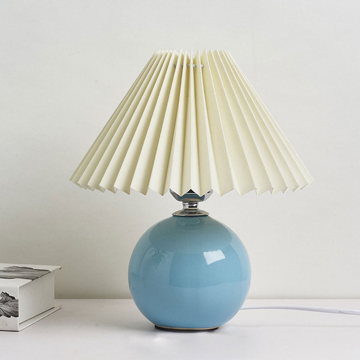 Tafellamp Retro met Geplooide Kap en Keramische Bolvoet