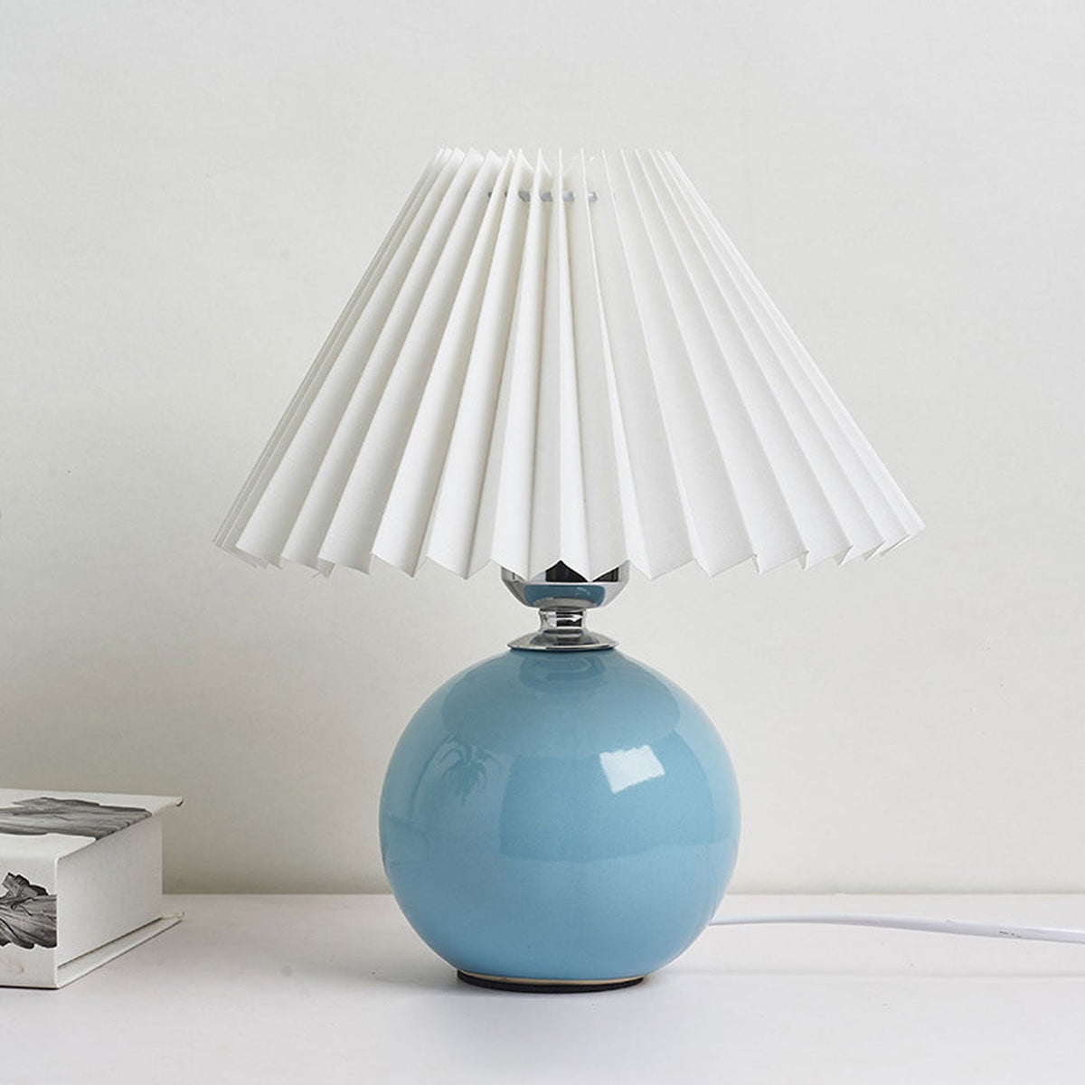 Tafellamp Retro met Geplooide Kap en Keramische Bolvoet