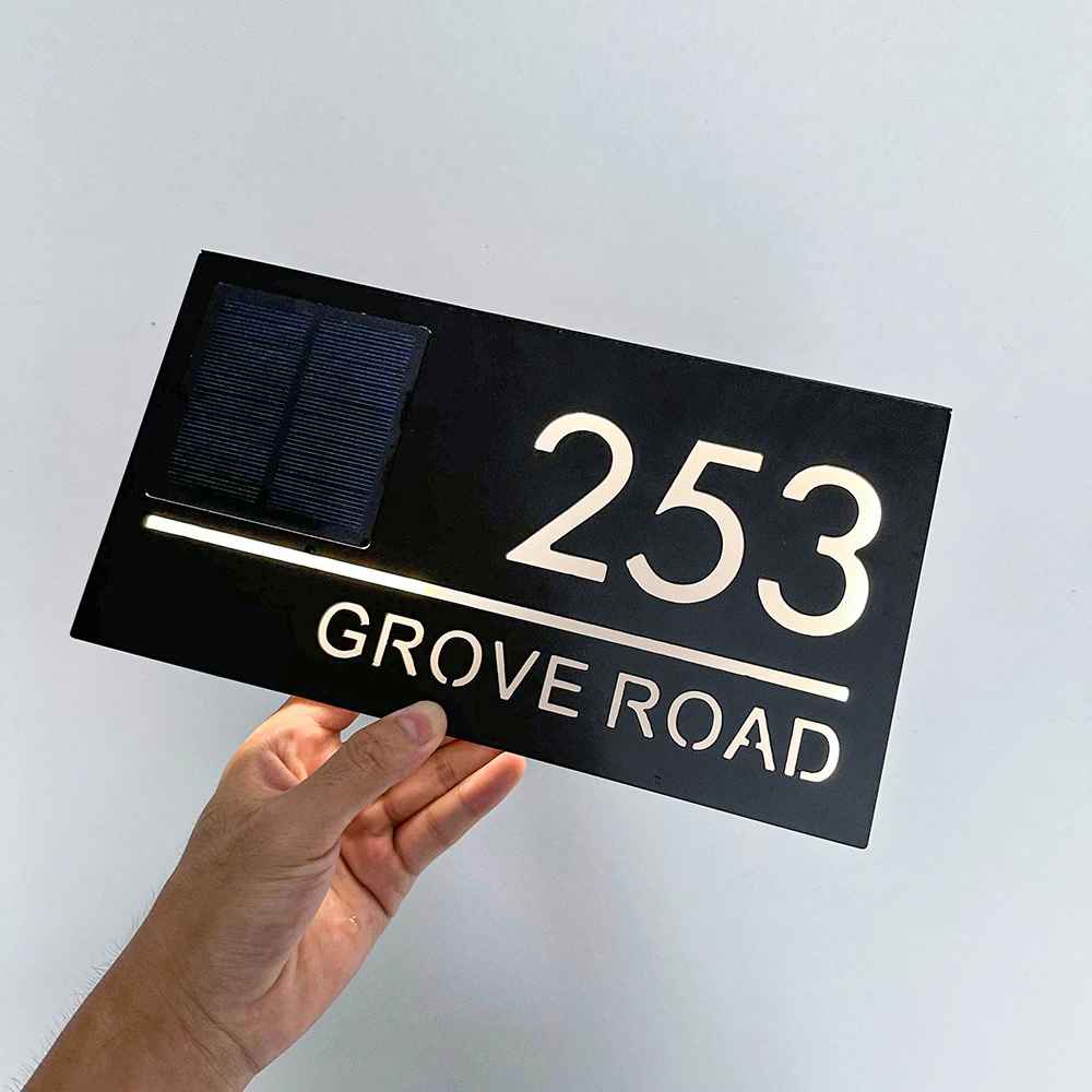 Verlicht Huisnummerbord Solarbediend met LED Verlichting Modern Design