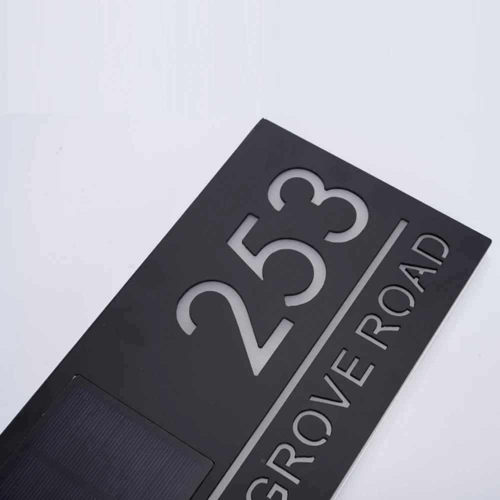 Verlicht Huisnummerbord Solarbediend met LED Verlichting Modern Design