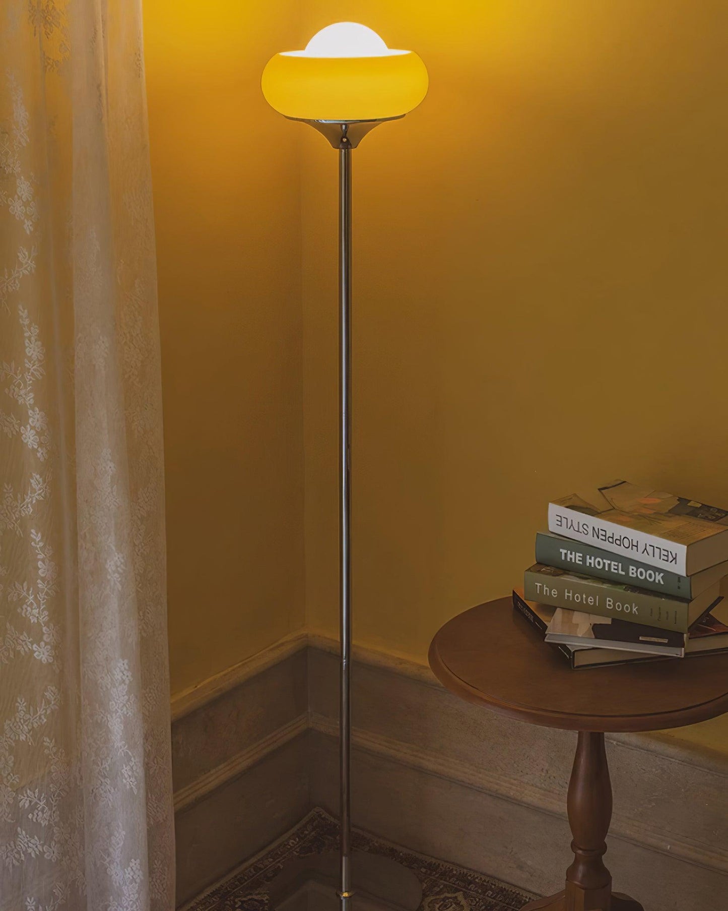 Vloerlamp Retro met Ronde Glazen Kap en Chromen Voet