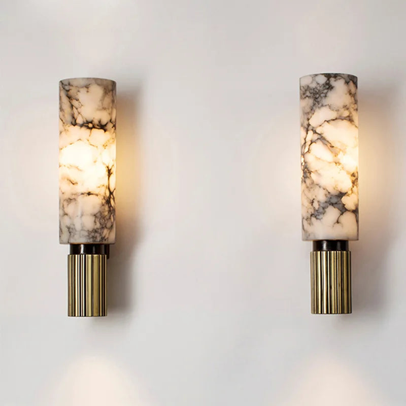 Wandlamp Art Deco met Cilindervormige Marmerlook Kap en Geribbelde Voet