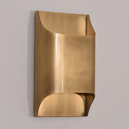 Wandlamp Art Deco met Gebogen Metalen Kap en Omhoog-Omlaag Lichteffect
