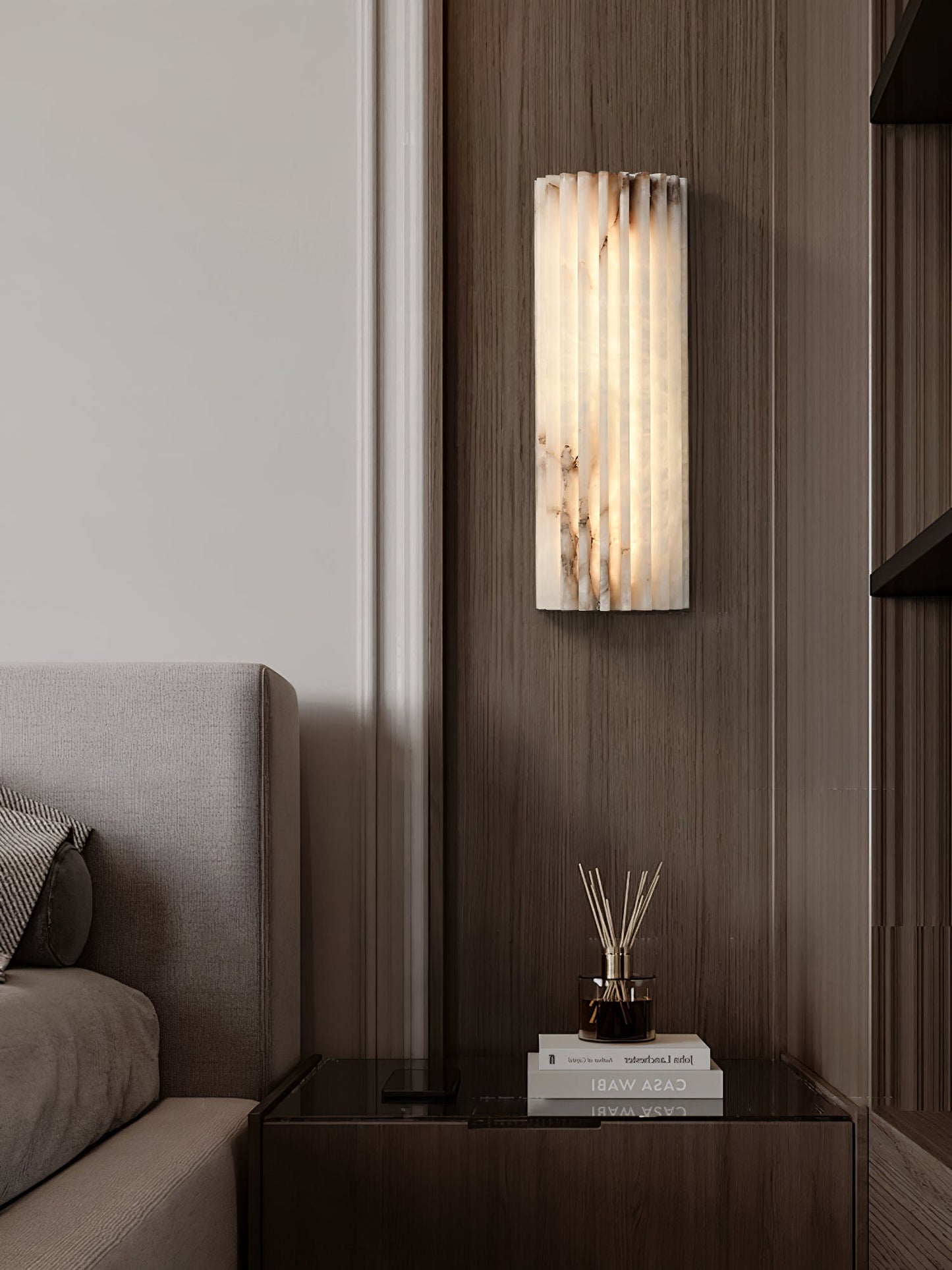 Wandlamp Art Deco met Geribbeld Alabasten Kap en Geïntegreerde LED