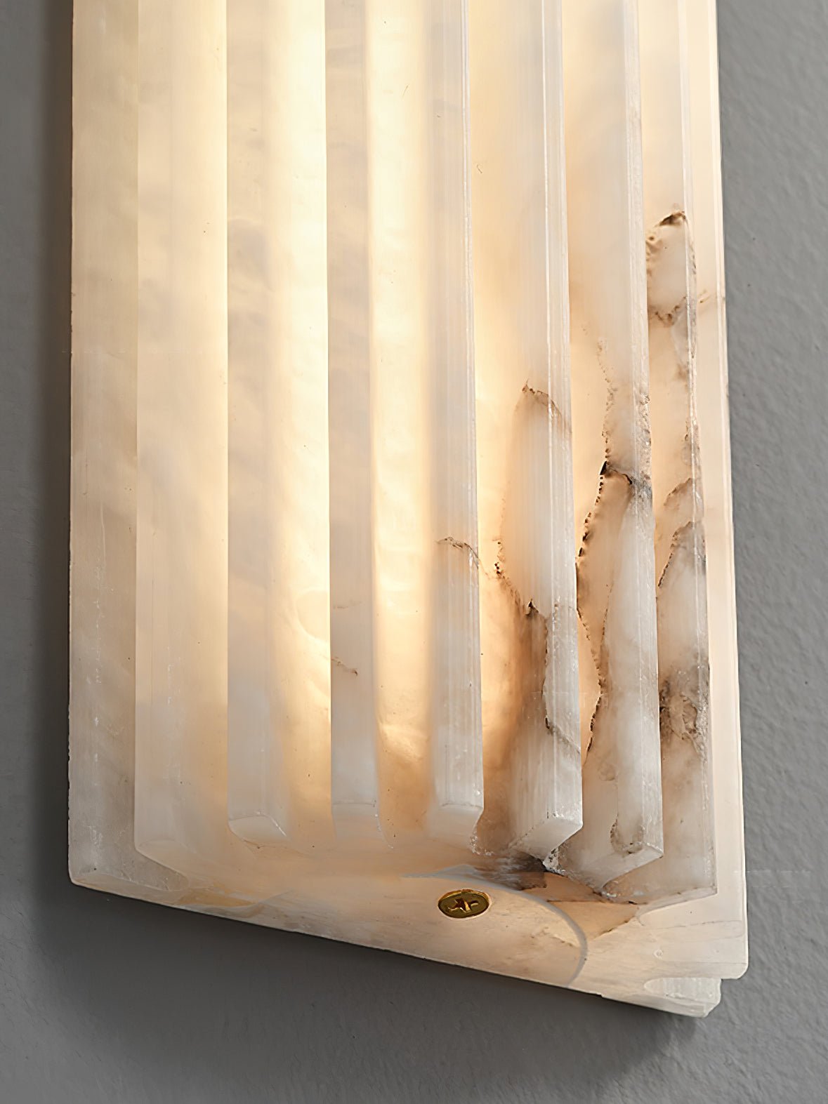 Wandlamp Art Deco met Geribbeld Alabasten Kap en Geïntegreerde LED
