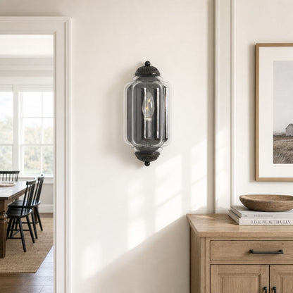 Wandlamp Art Deco met Geribbelde Glazen Kap en Sierlijk Messing Frame