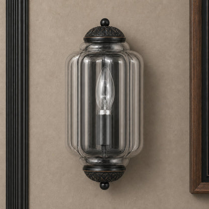Wandlamp Art Deco met Geribbelde Glazen Kap en Sierlijk Messing Frame