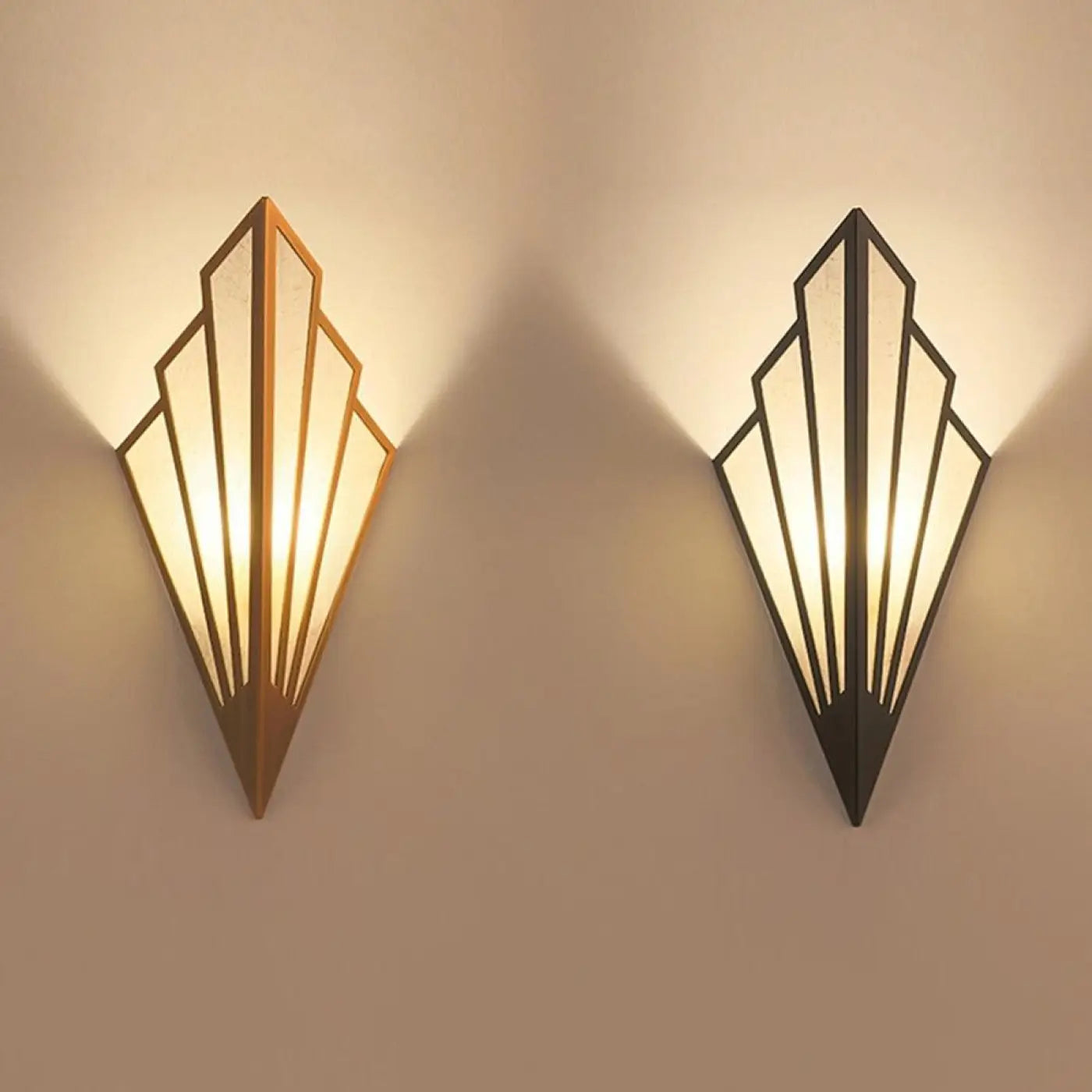 Wandlamp Art Deco met Ruitvorm en Gefrost Glas