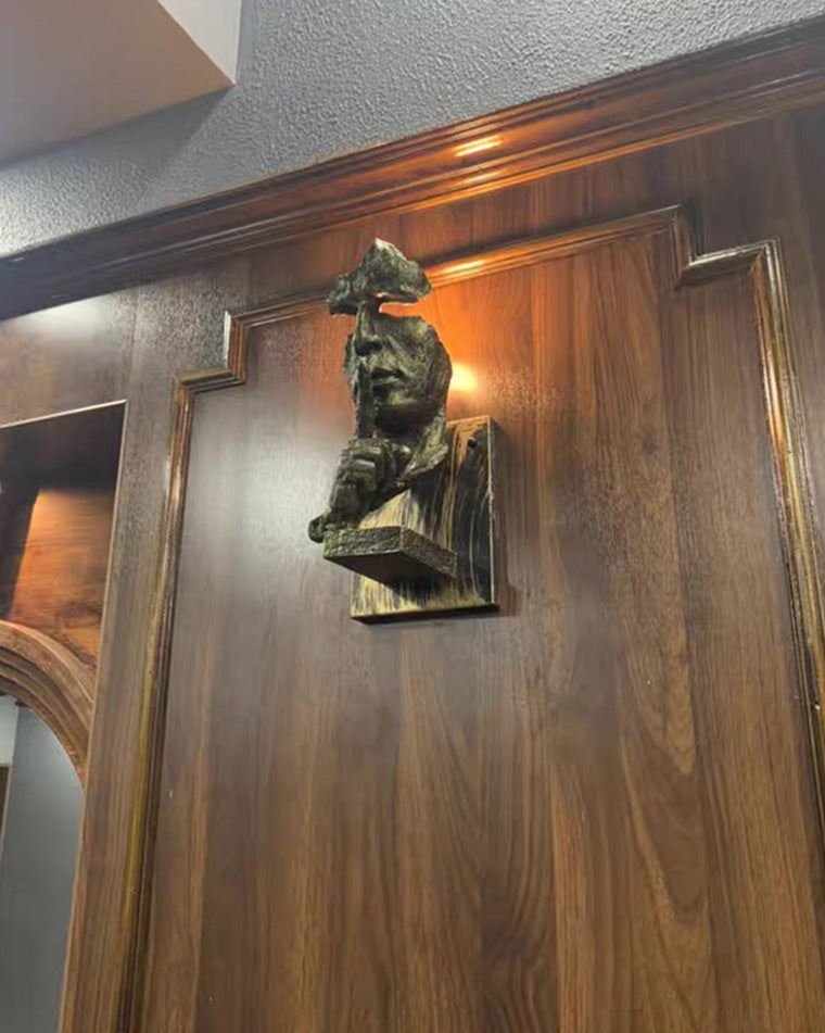 Wandlamp Art Deco met Sculptuur Figuur en Indirecte Verlichting