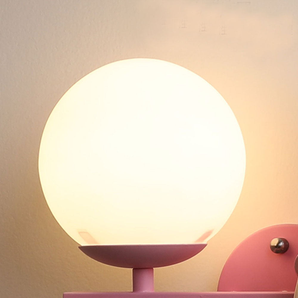 Wandlamp Kinderkamer Bohemian met Glazen Bol en Meisjesfiguur ##POS:13##