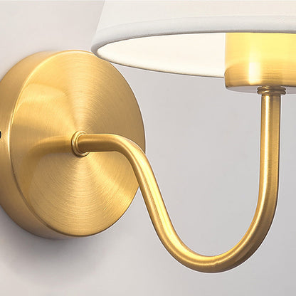 Wandlamp Klassiek met Stoffen Kap en Gouden Arm