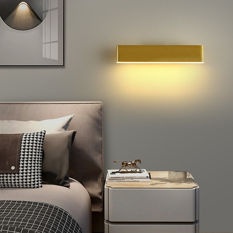 Wandlamp Minimalist met Draaibaar LED Lichtelement