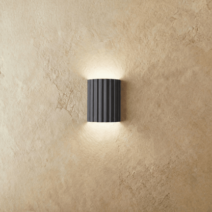 Wandlamp Minimalist met Geribbeld Cilindrisch Ontwerp en Up-Down Verlichting