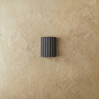 Wandlamp Minimalist met Geribbeld Cilindrisch Ontwerp en Up-Down Verlichting