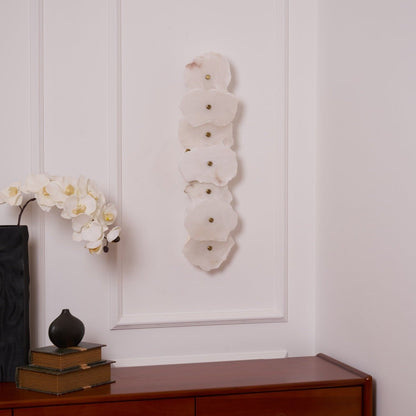 Wandlamp Minimalistisch met Alabasten Kappen en Gouden Bevestiging