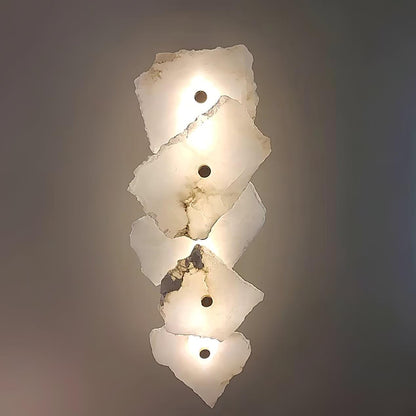Wandlamp Minimalistisch met Alabasten Kappen en Gouden Bevestiging