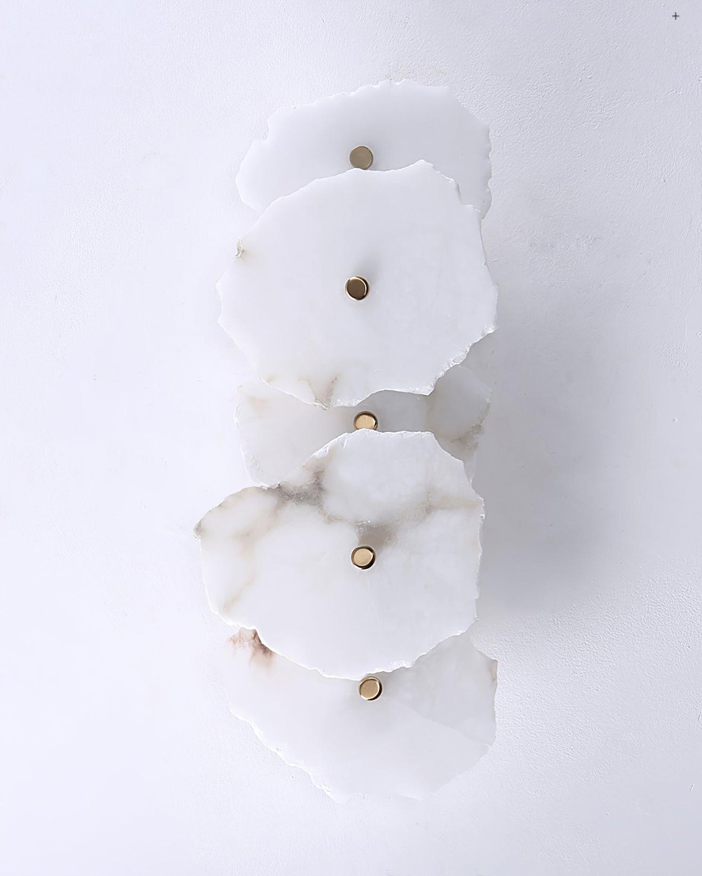 Wandlamp Minimalistisch met Alabasten Kappen en Gouden Bevestiging