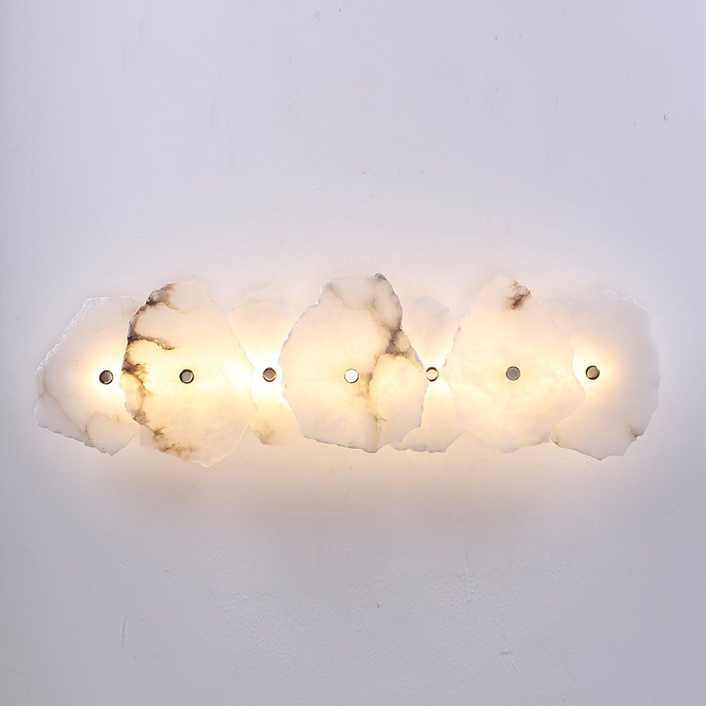 Wandlamp Minimalistisch met Alabasten Kappen en Gouden Bevestiging